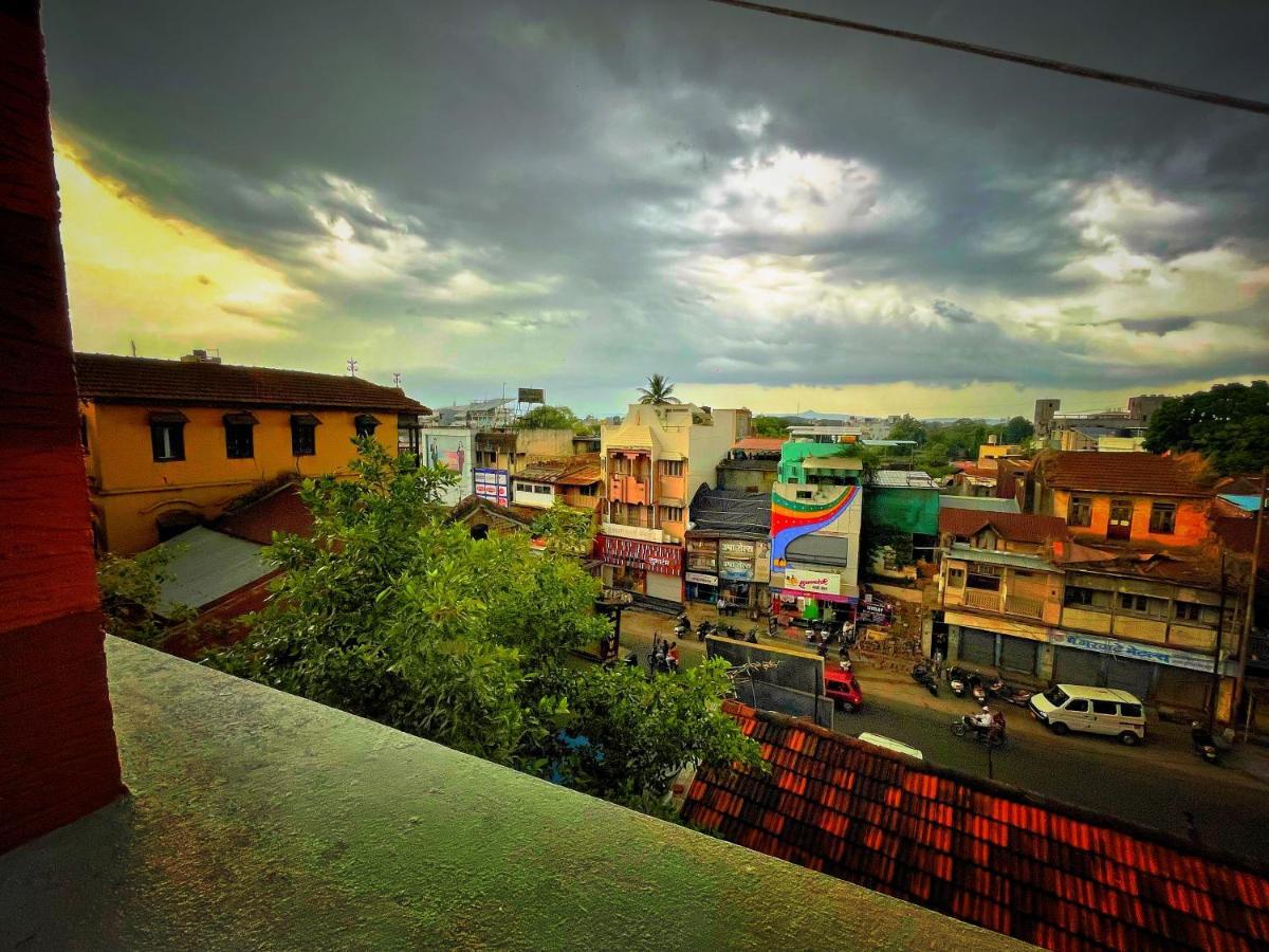 Villa Shree Sadguru Krupa Yatri Niwas Kolhapur Exterior foto