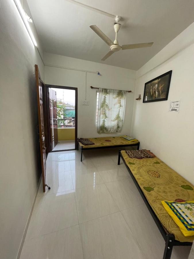 Villa Shree Sadguru Krupa Yatri Niwas Kolhapur Exterior foto